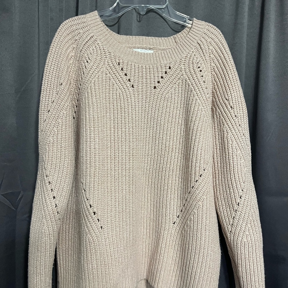Lucky Brand Light Pink Crew Neck Sweater with Ribbed Knit